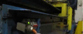 夹头移动位移测量